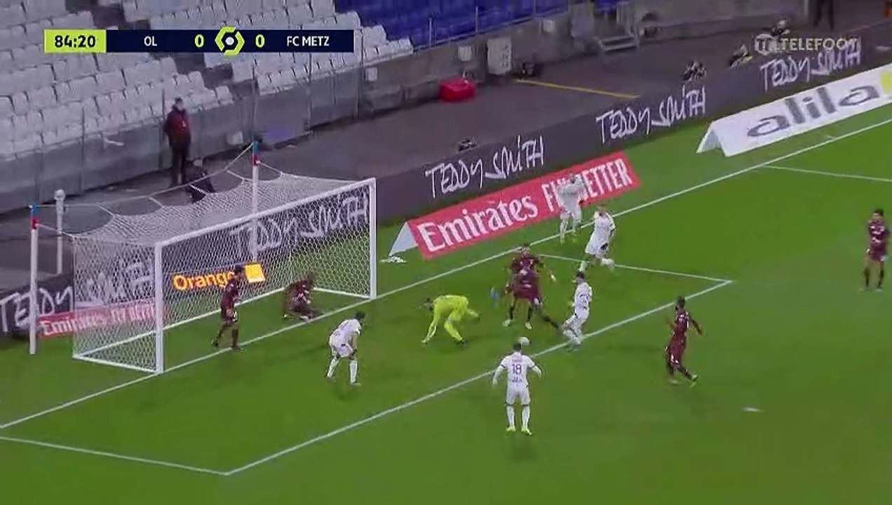 La double parade d'Alex O.