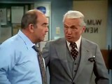 Mary Tyler Moore (S07E19) Mary and the Sexagenarian