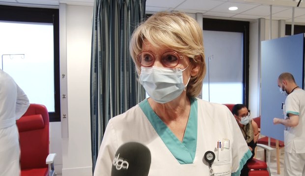 Tout le monde est ravi de pouvoir bénéficier du vaccin explique Brigitte Peeters, infirmière en chef Etterbeek-Ixelles