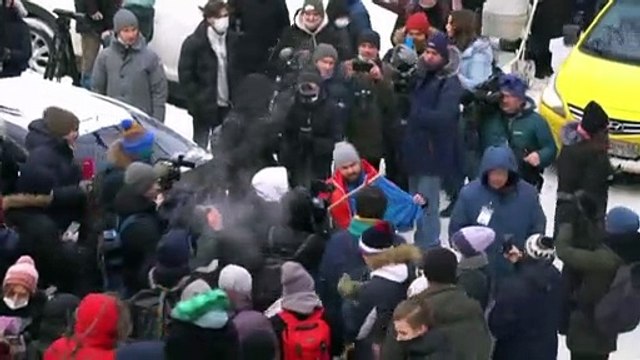 Алексей Навальный призвал своих сторонников выходить на улицы