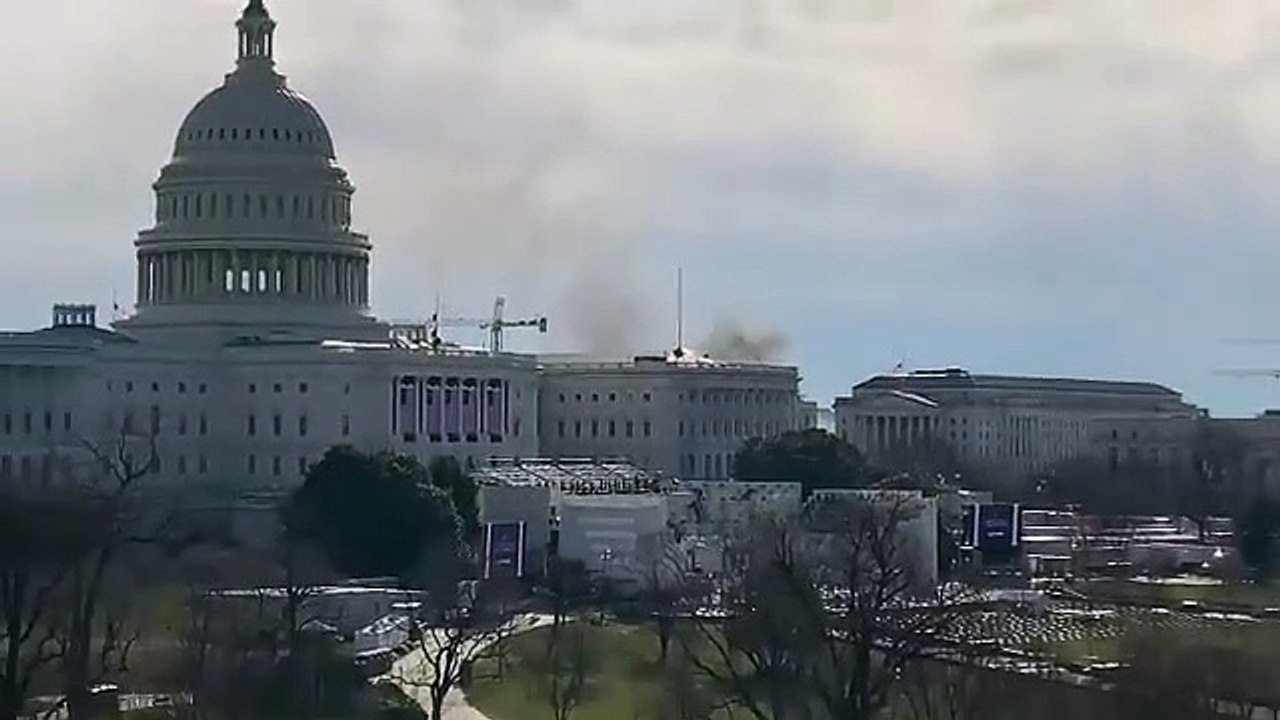 BREAKING Smoke rising behind Capitol building. Inauguration rehearsal appears to be evacua