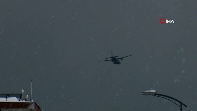 3 kayıp mürettebat için uçak helikopter havalandı