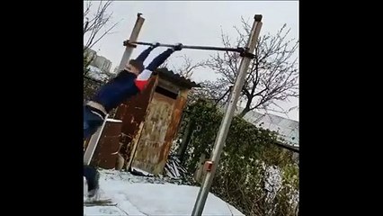 Le roi de la barre fixe