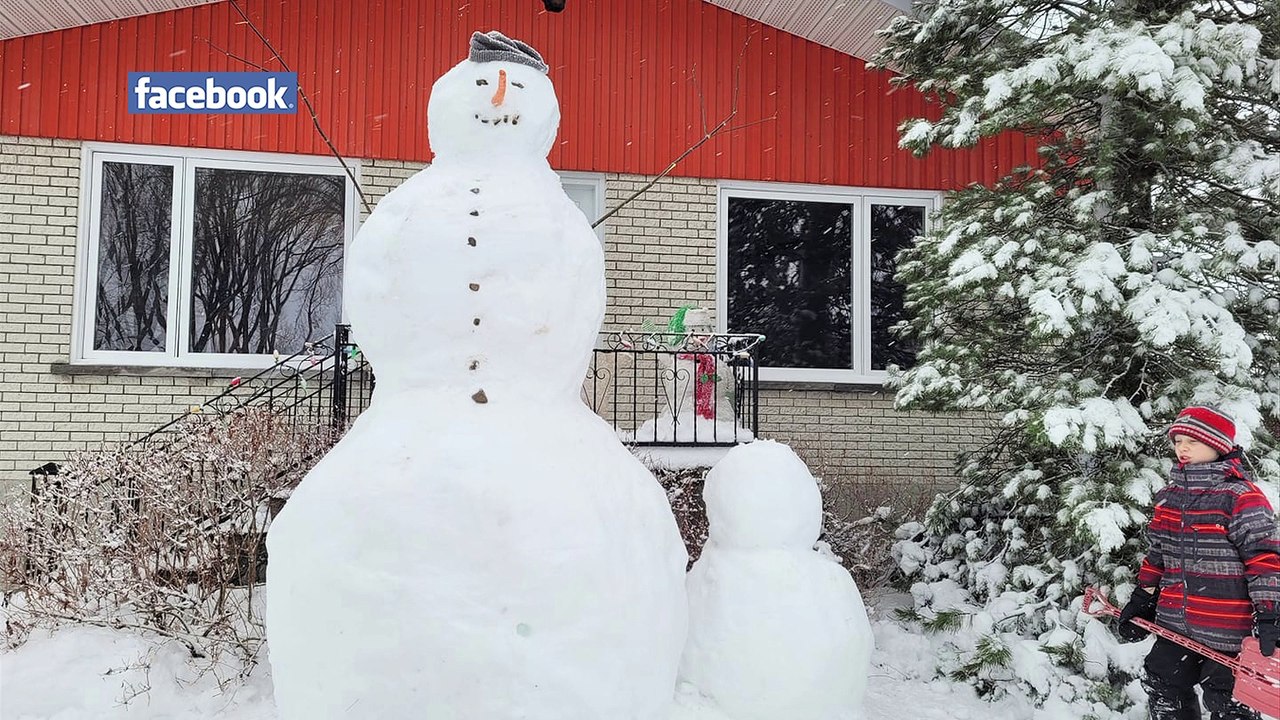 VOS PHOTOS | De nombreux bonshommes de neige, châteaux et sculptures à admirer!