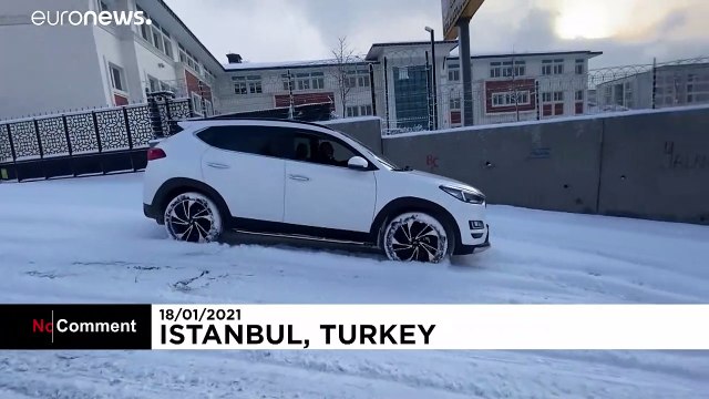 Istanbul skids and slides to a halt as snow blankets Turkish city