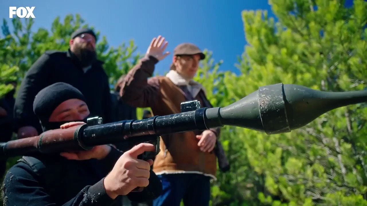 Bordo Berelilerden Efsane Çatışma Sahnesi ~ savaşçı filminden