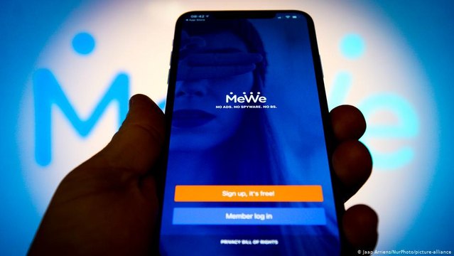 حرية التعبير في منصات التواصل الاجتماعي