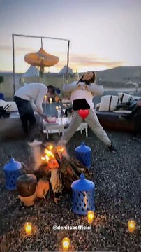 Rayane Bensetti à Marrakech avec Denista Ikonomova, pour son anniversaire. Le 18 janvier 2021.