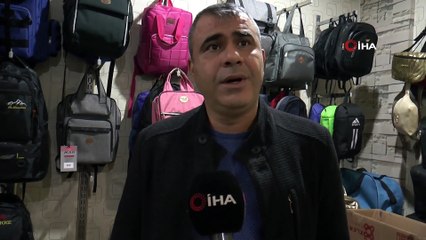 Öğrenciler uzaktan eğitim alınca, çantalar elde kaldı