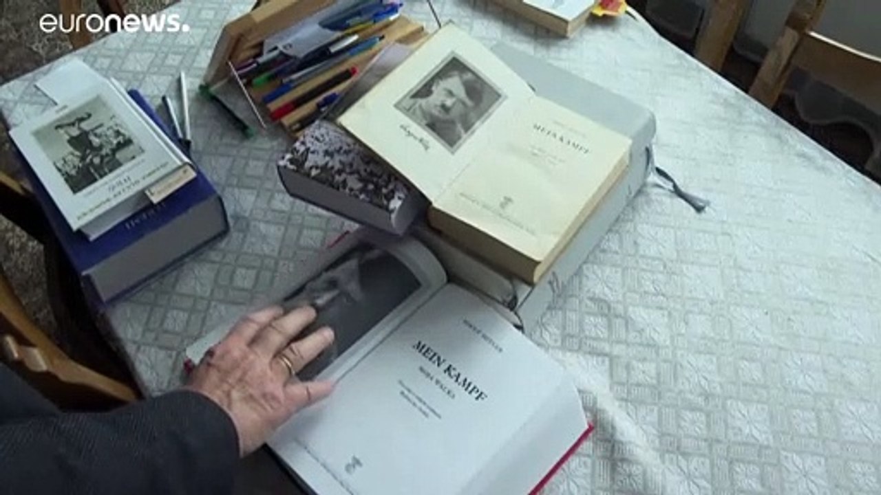 Hitlers Hetzschrift "Mein Kampf" wird in Polen als kommentierte Ausgabe veröffentlicht