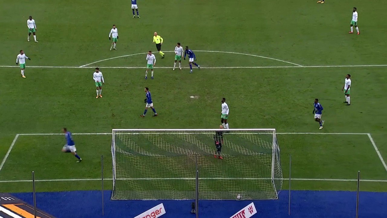 Strasbourg v Saint-Etienne