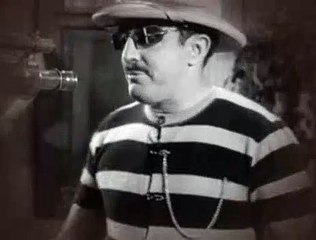 Addams Family S02E13 Portrait of Gomez