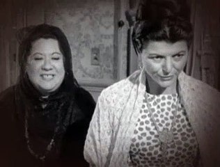 Addams Family S02E14 Morticias Dilemma