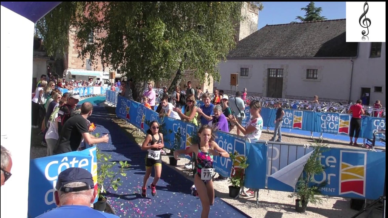 Triathlon Auxonne 2018, Les arrivées des plus jeunes ...