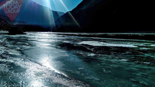 Watch how Indian Army is battling extreme cold in Ladakh