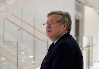 “J’étais tenu par le secret professionnel” : face à l’affaire Duhamel, Jean Veil quitte Le Siècle