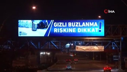 Ankara'da sıcaklık eksi 17'ye düştü; kuğular bile dondu!
