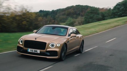 Bentley Flying Spur V8 in Camel