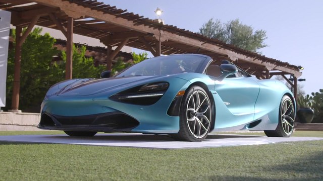 McLaren 720S Spider & McLaren 600LT Spider at the Four Seasons Hotel