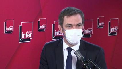 "Il y a des gens, comme Madame Pécresse , plus préoccupés par le scrutin que par le vaccin, et il y a des élus qui nous disent qu'ils ont besoin d'avoir des réponses" (Olivier Véran)