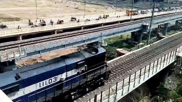 ஜல்லிக்கட்டு போராட்டம்: ஜன.19 நீங்காத நினைவாய் நிற்கும் மதுரை ரயில் மறியல் - வீடியோ