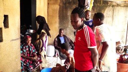 Ibrahim Konaté, le percussionniste ivoirien qui vend le djembé en Asie