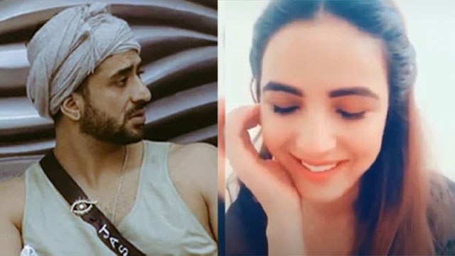 Bigg Boss 14; Jasmin की राह कुछ ऐसे देख रहे हैं Aly Goni; Jasly fans हुए इमोशनल | FilmiBeat