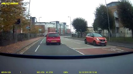 Chute d'un policier à vélo
