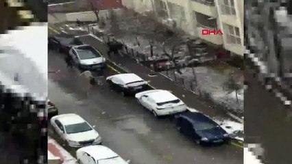 Selçuk Özdağ'a yönelik saldırıların görüntüleri ortaya çıktı