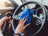 Hygiene am Steuer: So hältst du dein Auto frei von Coronaviren