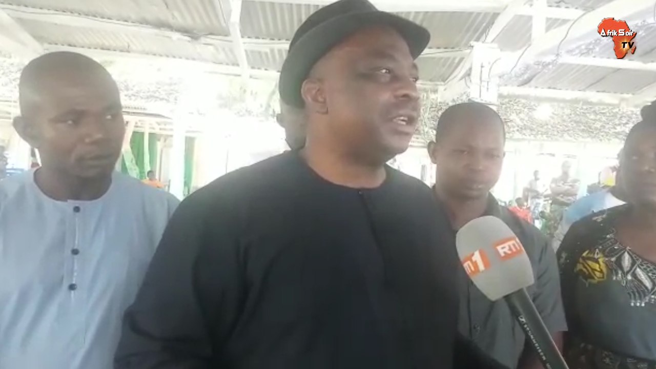 Le porte-parole principal du RHDP, Kobenan  Kouassi Adjoumani appelle au calme pour des élections législatives à venir.