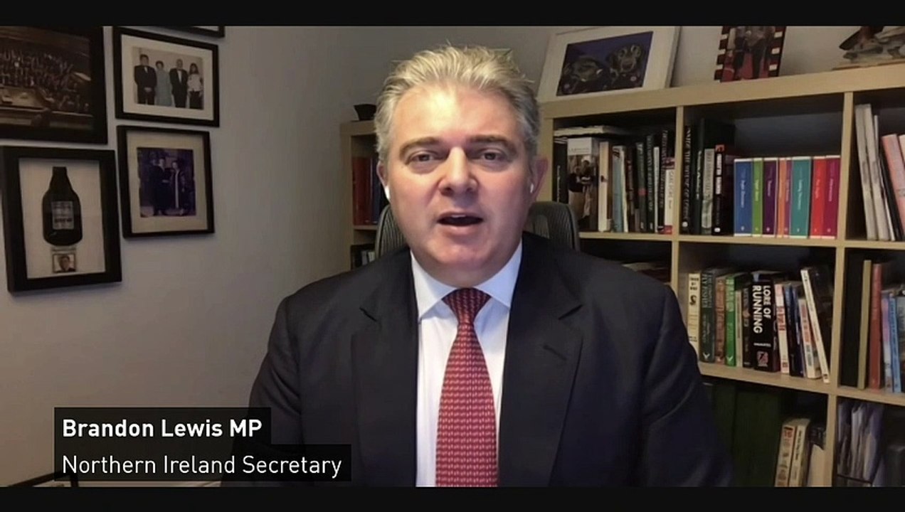 Lewis: ‘Too early’ for decision on Universal Credit uplift