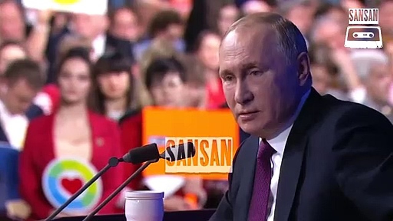 Putin sings
