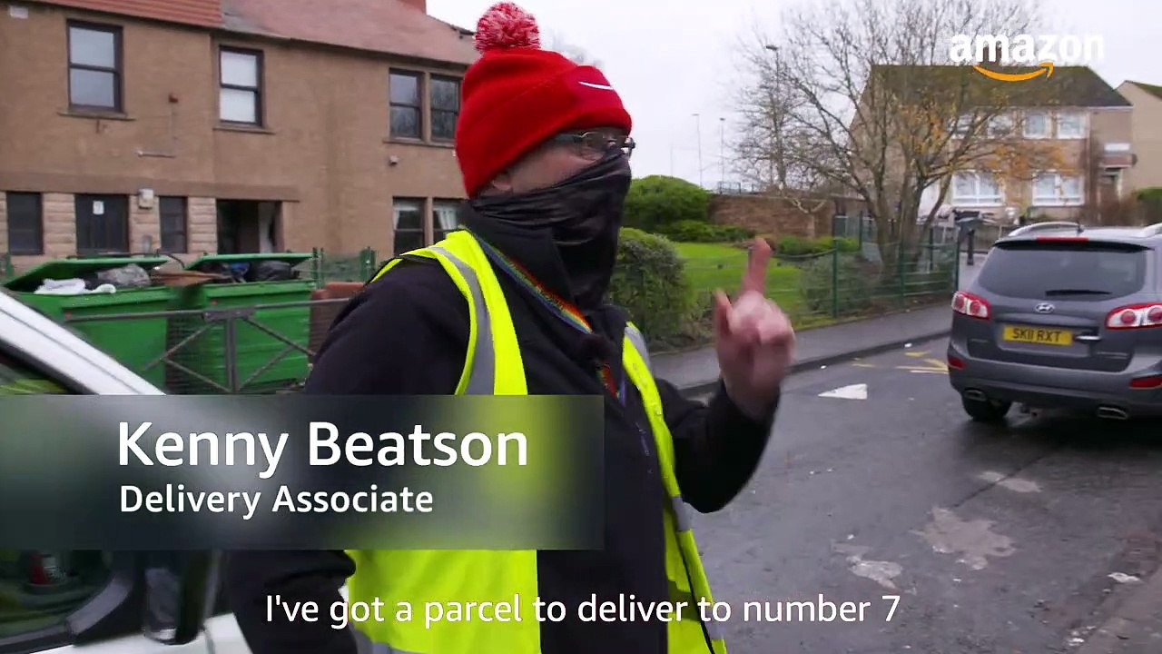 Brave Edinburgh driver who saved families from a fire is a true hero