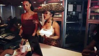 Chicken N Grits featuring Dreamdoll (Official Music Video)