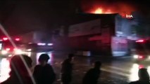 Gaziantep'te fabrika yangını, olay yerine çok sayıda itfaiye ekibi sevk edildi