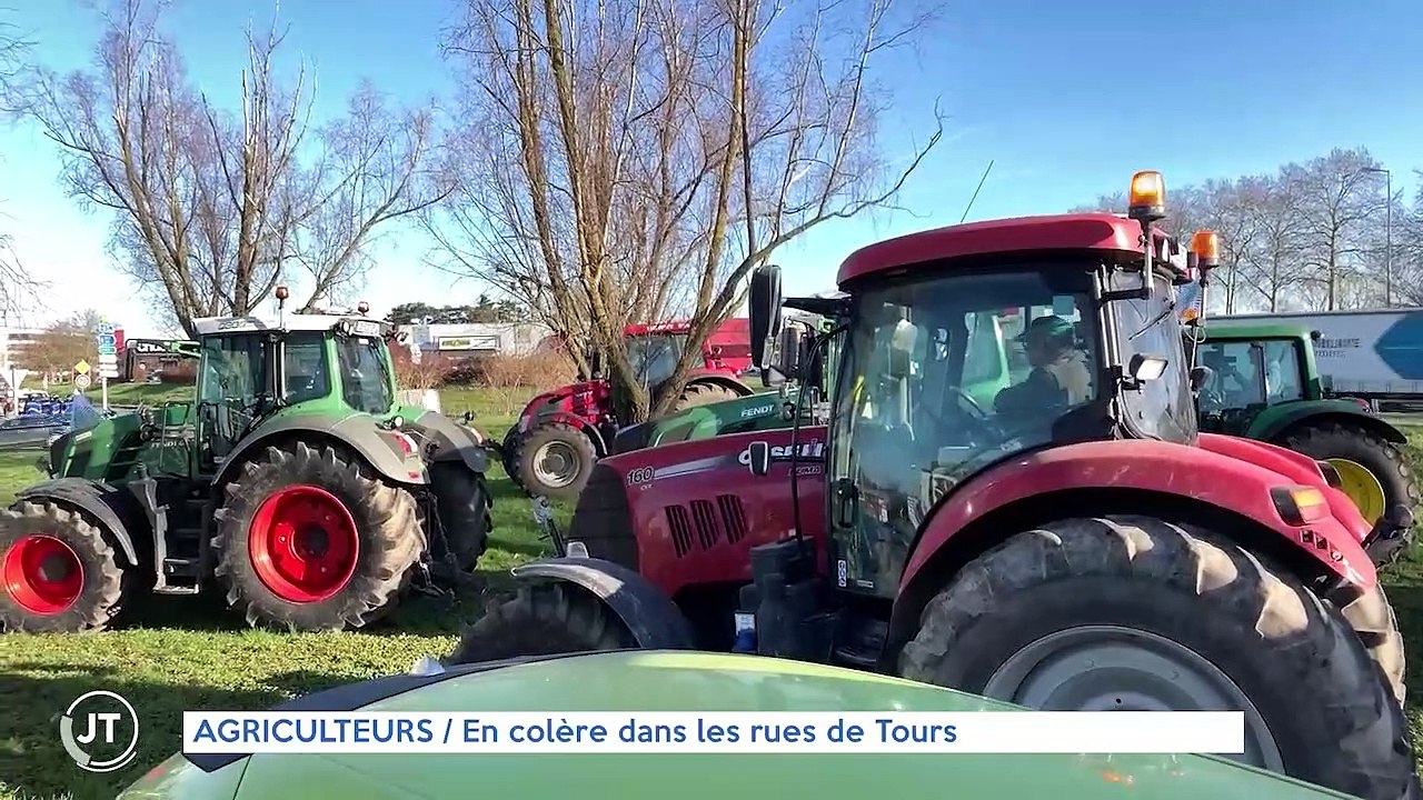 AGRICULTEURS / En colère dans les rues de Tours