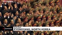 هتافات وتصفيقات للزعيم الأوحد في كوريا الشمالية.. شاهد كيم يونغ أون في اجتماع مع كبار المسؤولين