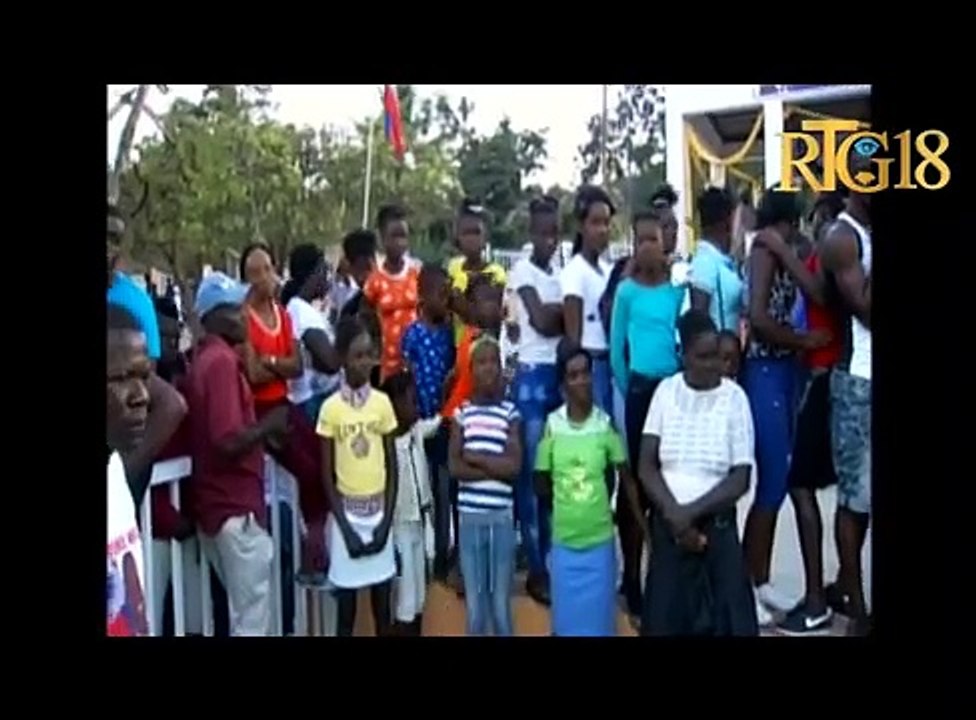 Direktè jeneral BMPAD la inogire yon plas piblik nan 2èm seksyon kominal bwa Lorens Silvès.