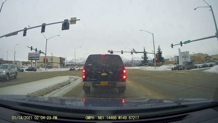 Kind Stranger Helps Guy Keep His Tools