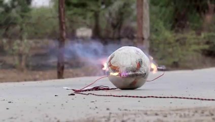 Rockets_On_Football_-_Will_It_Spin_Experiment, 4 rockets on 4 side of football what will happen will it fly aur spin? Comment it