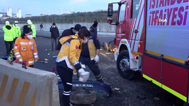 Kontrolden Çıkan Otomobil Beton Bariyere Çarpıp Savruldu: 1 Ölü