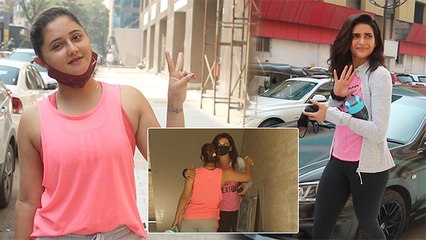 下载视频: Rashmi Desai Bumped Into Karishma Tanna While Going To Gym