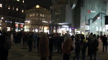 - Viyana'da terörle mücadele yasa tasarısı protesto edildi- Müslümanların haklarının kısıtlanmasından endişe ediliyor