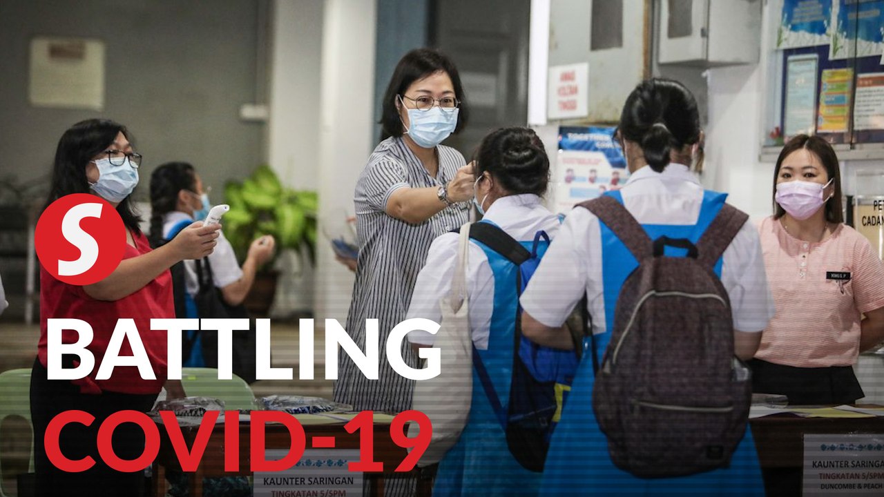 Orderly first day back for Form 5 students at Kuching school