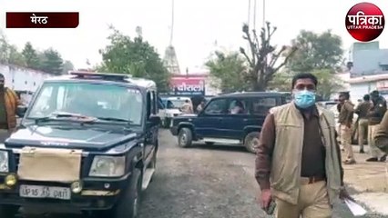 पुलिस पर लोगों ने किया पथराव, यह है मामला