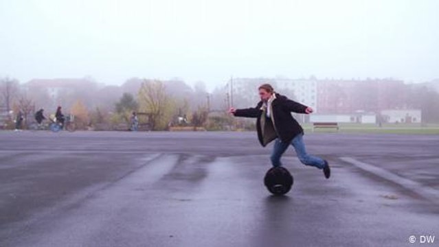 Balancing act on the electric unicycle