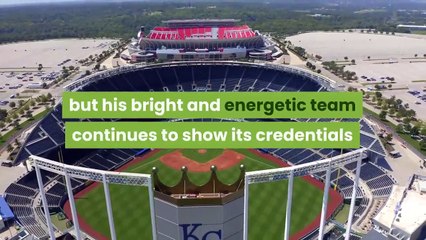 Leicester goes top of Premier League by beating Chelsea 2 0