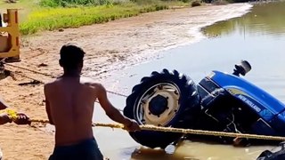 New   Tractor fell into pond and pulling out by craine |tractor videos