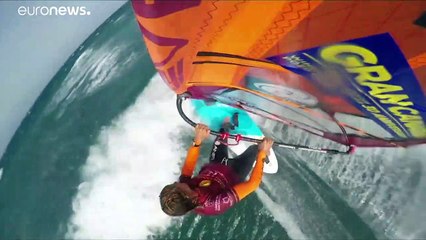 Egalité de genre : le windsurf ouvre la voie